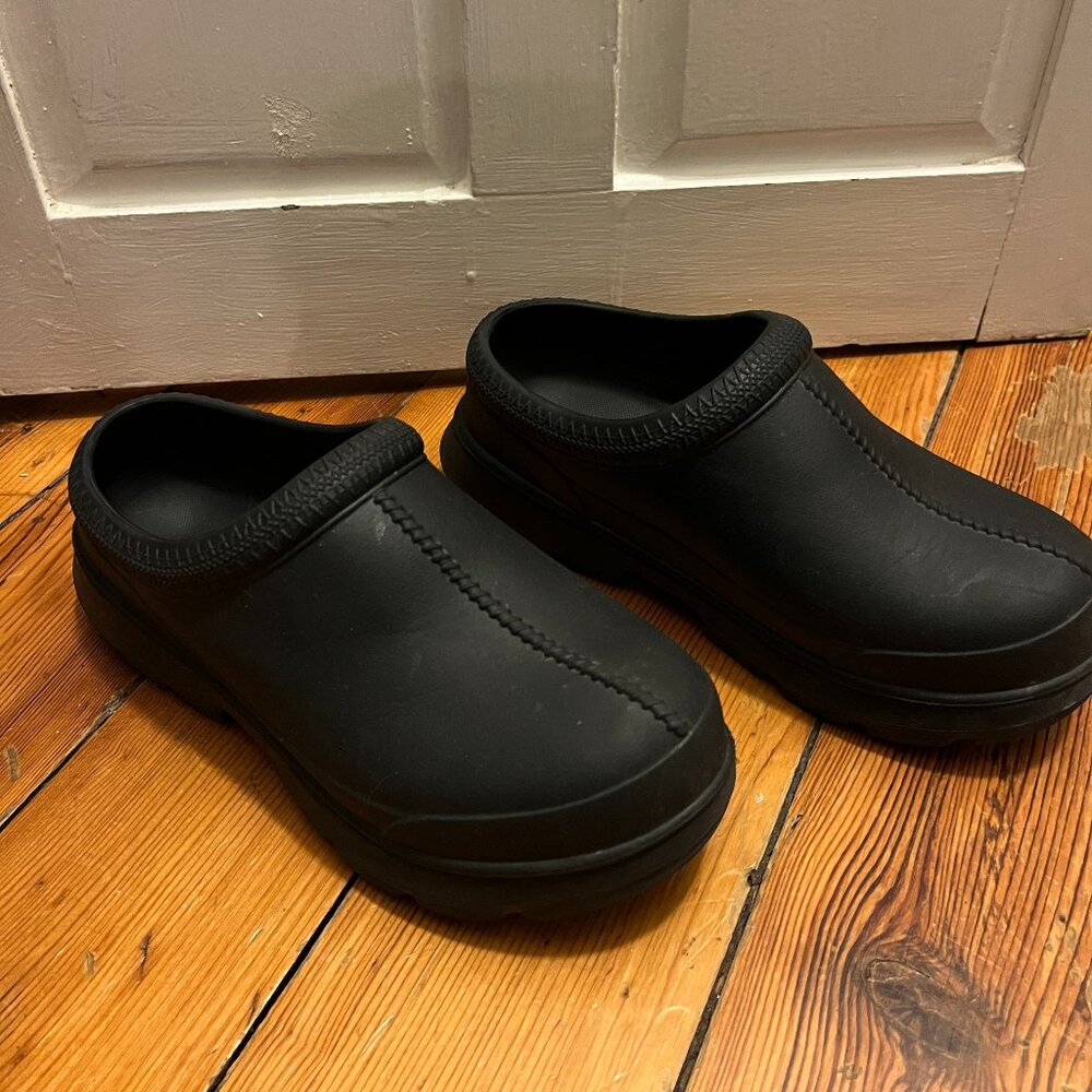 UGG Tasman X Clogs - Size 7 (No insert)
